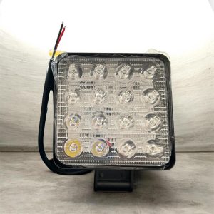 ЛЕД ДОДАТНО СВЕТЛО КОЦКА